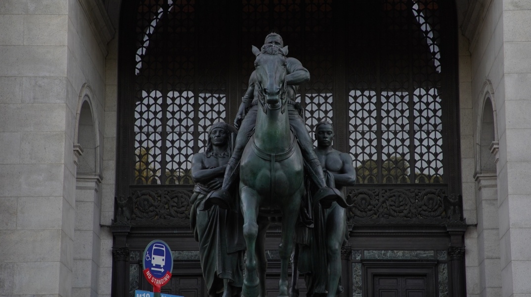 Το άγαλμα του Θίοντορ Ρουζβελτ , 26ου προέδρου των ΗΠΑ 