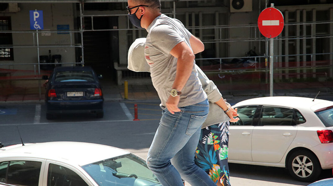 H 33χρονη κατηγορούμενη στην υπόθεση της 10χρονης 