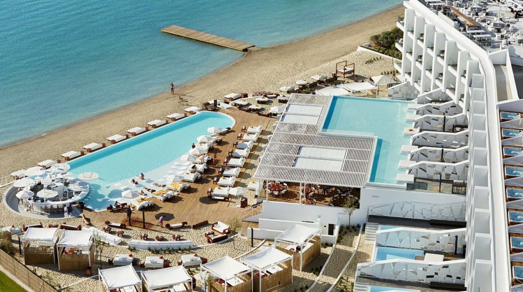 Καλοκαίρι στο Nikki Beach Resort & Spa