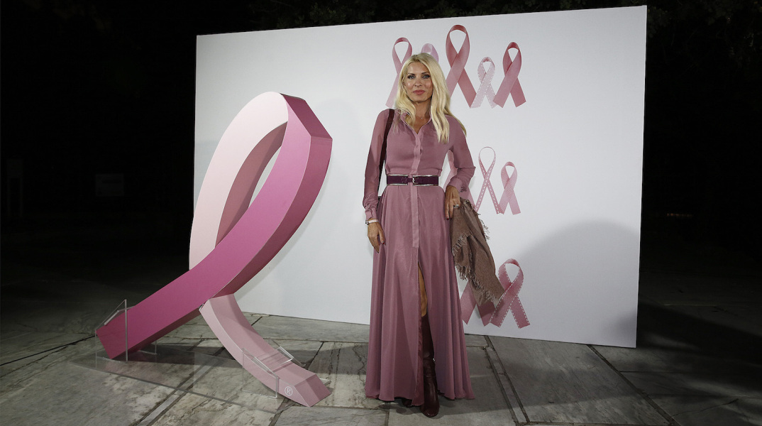 Το twitter αποχαιρετά την Ελένη Μενεγάκη