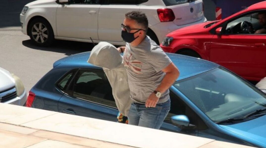 Η 10χρονη κατέθεσε στις αρχές λεπτομέρειες από την απαγωγή της από την 33χρονη