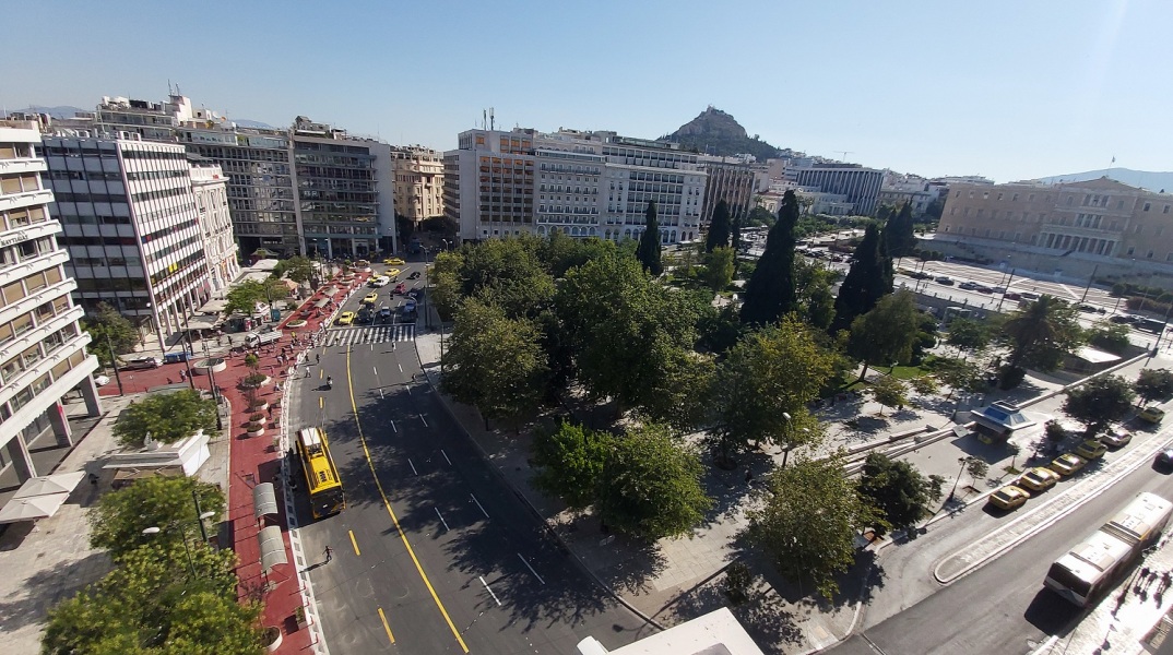 Μεγάλος Περίπατος της Αθήνας - Στιγμιότυπο από την πορεία των έργων στο Σύνταγμα