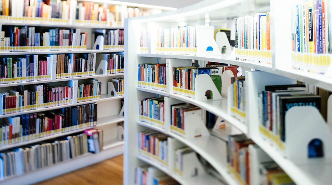 Ψήφισε τα αγαπημένα σου βιβλία στα publicbookawards.gr