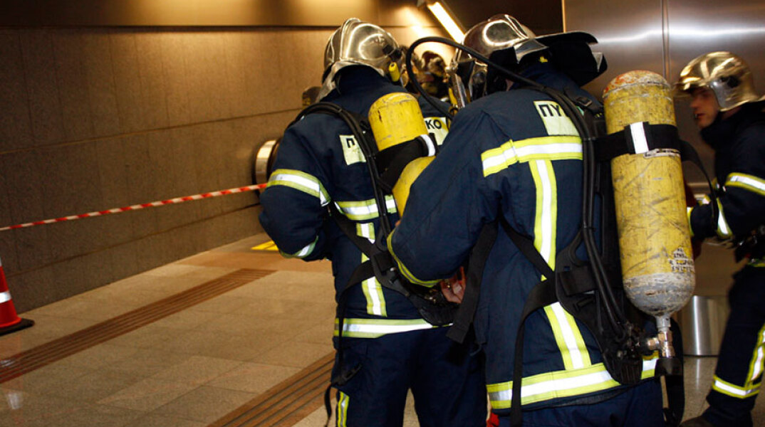 Πτώση ατόμου στις ράγες του Μετρό στον σταθμό «Νομισματοκοπείο»