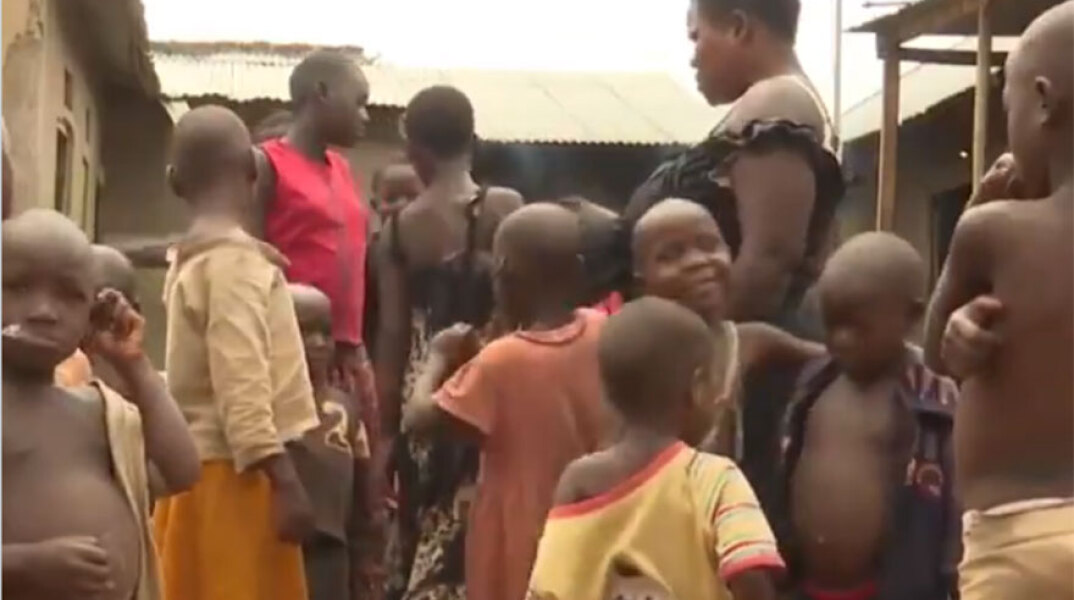 Στην Ουγκάντα ζει η 41χρονη Μαριάμ Ναμπατάνζι, μητέρα 44 παιδιών