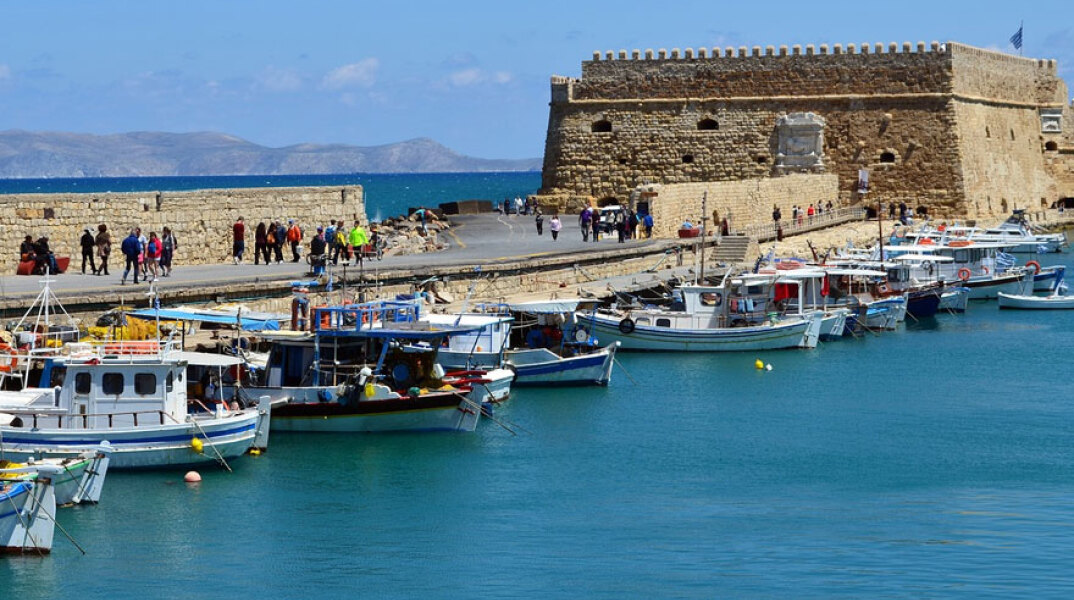 Νέα κρούσματα κορωνοϊού στην Κρήτη