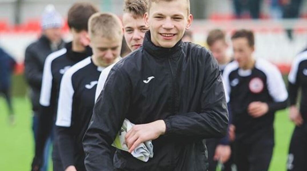 O 16χρονος τερματοφύλακας 