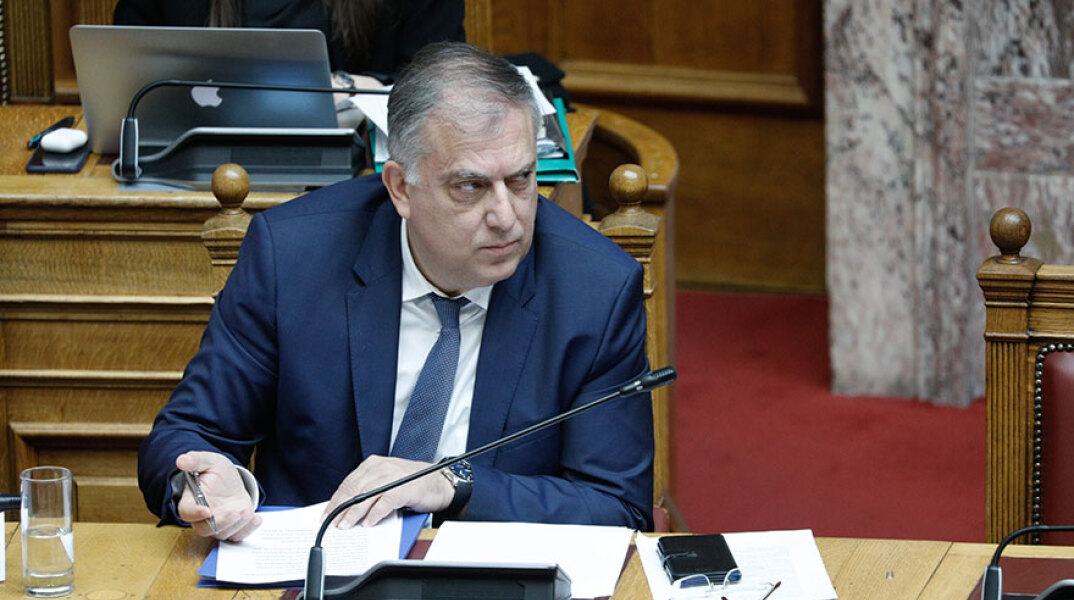 Στην «Εφημερίδα των Συντακτών» έστειλε εξώδικο ο υπουργός Τάκης Θεοδωρικάκος