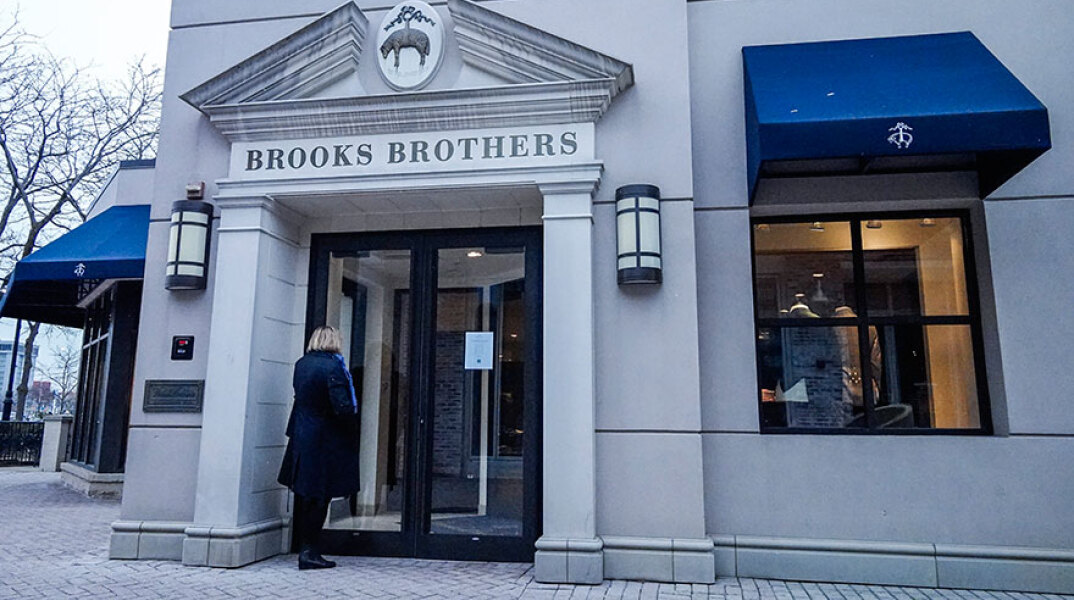 H Brooks Brothers, μετά από 200 χρόνια λειτουργίας, κατέθεσε αίτηση πτώχευσης