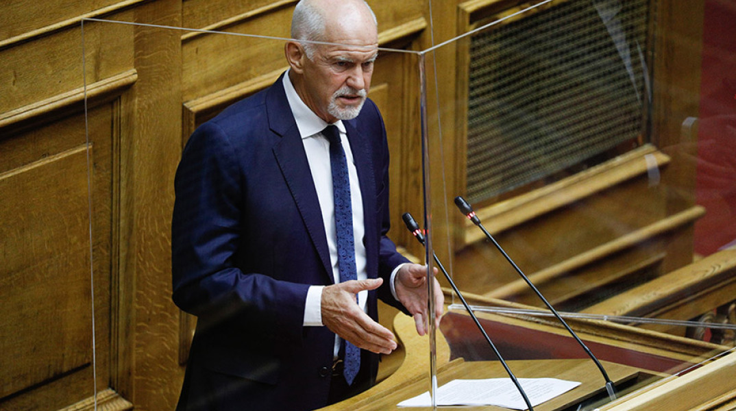 Γιώργος Παπανδρέου κατά την ομιλία του στη Βουλή σχετικά με το νομοσχέδιο του υπουργείου Προστασίας του Πολίτη για τις διαδηλώσεις