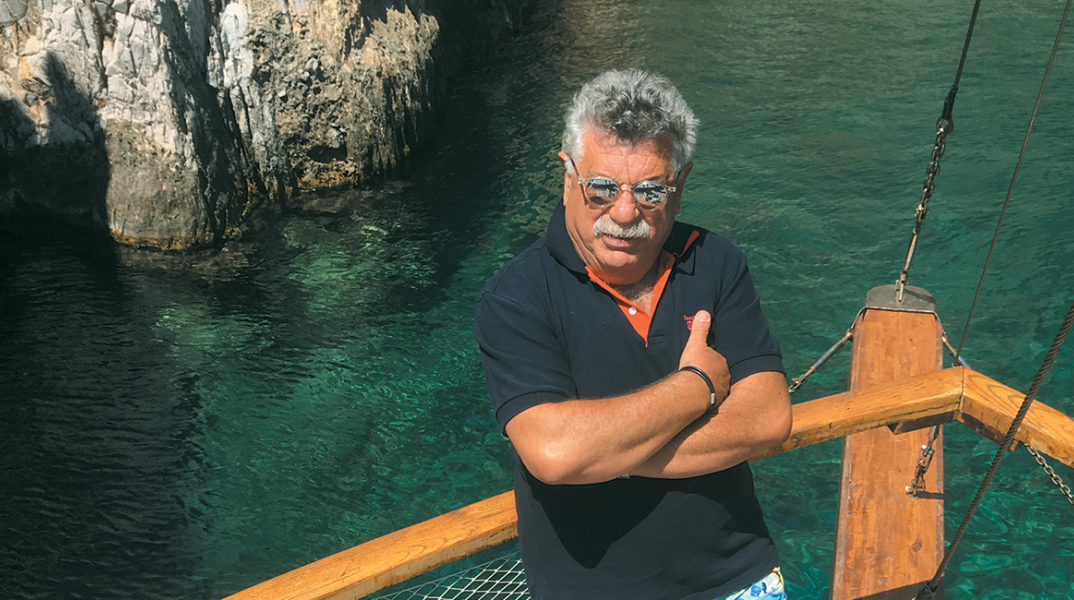 Η Κάλυμνος του Λευτέρη Λαζάρου