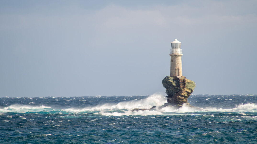 Άνδρος ©Unsplash/ Vasileia Eleftheriou