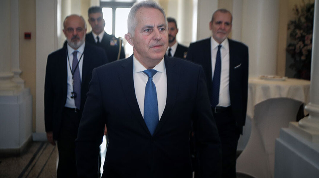 Ευάγγελος Αποστολάκης, πρώην υπουργός Εθνικής Άμυνας