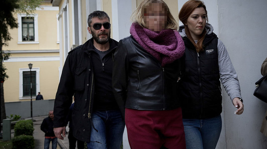 ΑΠΟΛΟΓΙΑ ΣΤΟΝ ΑΝΑΚΡΙΤΗ ΤΗΣ 57ΧΡΟΝΗΣ ΓΙΑ ΤΗΝ ΔΟΛΟΦΟΝΙΑ ΤΟΥ 64ΧΡΟΝΟΥ ΜΕΣΙΤΗ ΣΤΟ ΧΑΛΑΝΔΡΙ