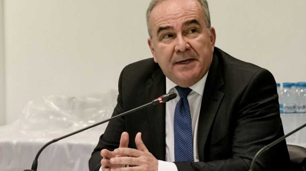 Νίκος Παπαθανάσης 