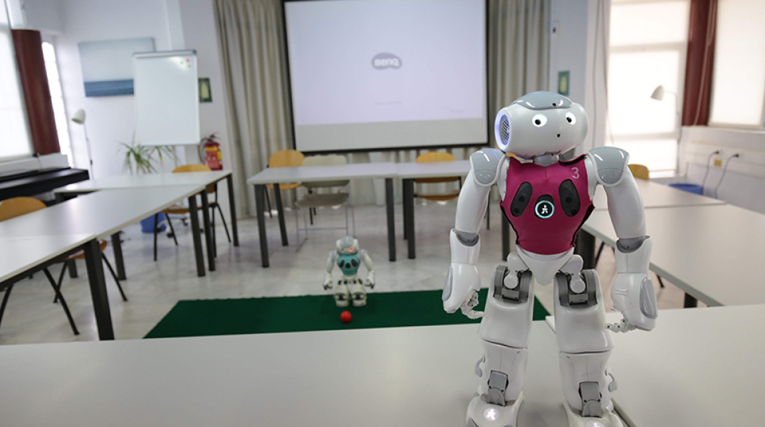 Το ρομποτάκι Ερμής που έφτιαξε η ομάδα ρομποτικής «Κουρήτες»