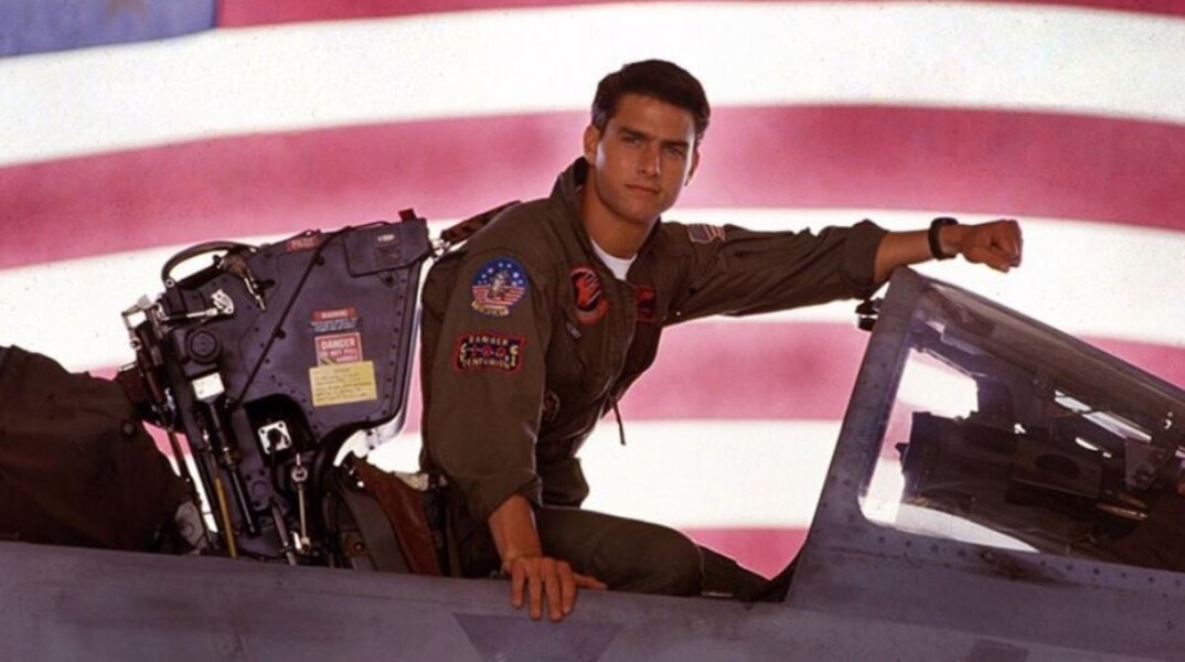 Σε δημοπρασία το κράνος του Τομ Κρουζ από το Top Gun