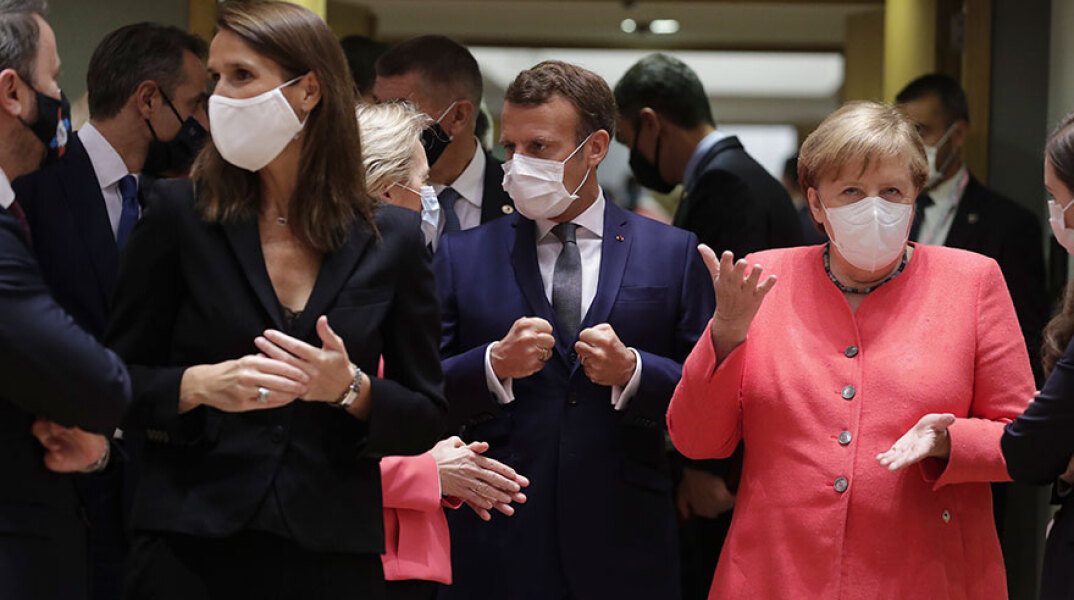 Σύνοδος Κορυφής: Με προστατευτική μάσκα για τον κορωνοϊό όλοι οι ηγέτες της ΕΕ στη Σύνοδο Κορυφής