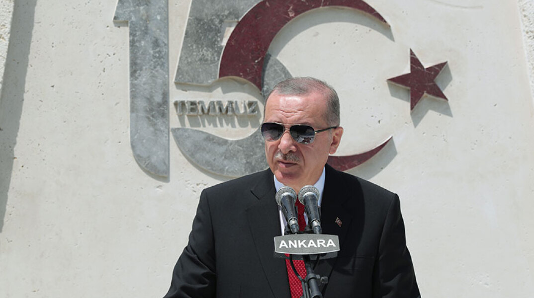 Προκλητικός ο Ερντογάν για την εισβολή στην Κύπρο στο μήνυμά του για την επέτειο των 46 χρόνων από τον «Αττίιλα» στο νησί