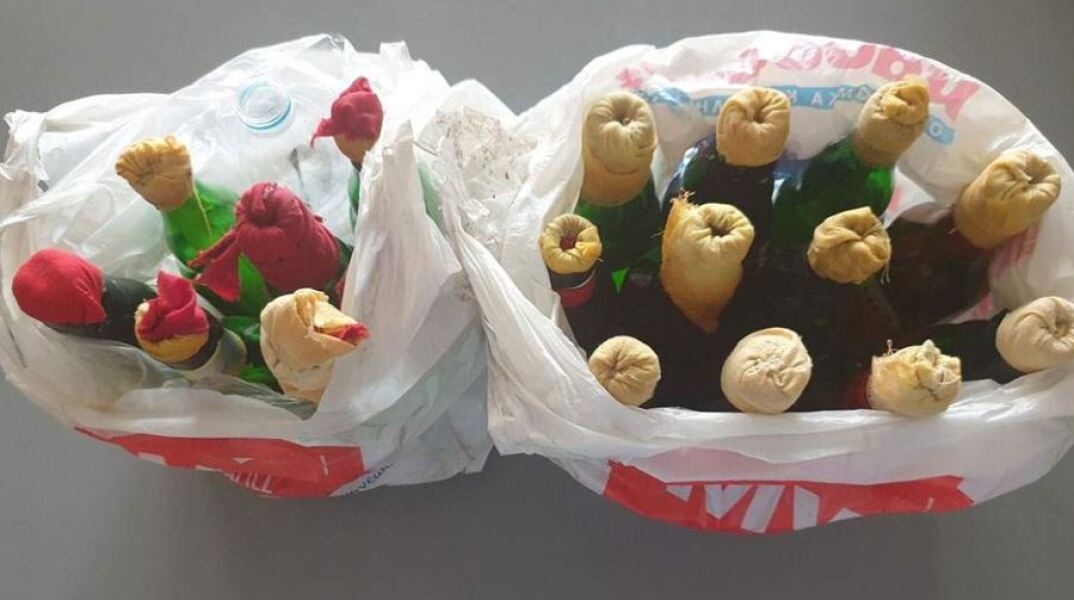 Bόμβες Μολότοφ