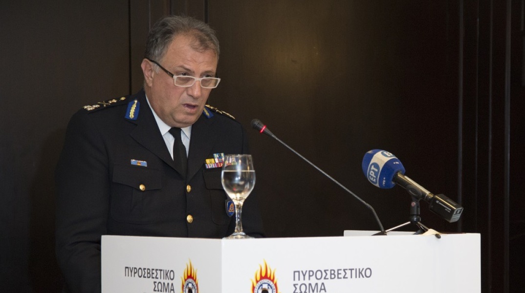 Βασίλης Καπέλιος