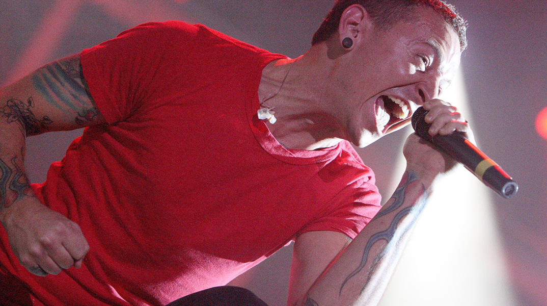 Ο τραγουδιστής των Linkin Park Chester Beninngton 