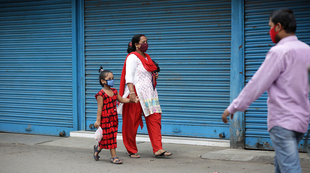 Τρίτη παγκοσμίως σε επιβεβαιωμένα κρούσματα κορωνοϊού η Ινδία - Περισσότεροι από 1.430.000 εκατομμύρια φορείς