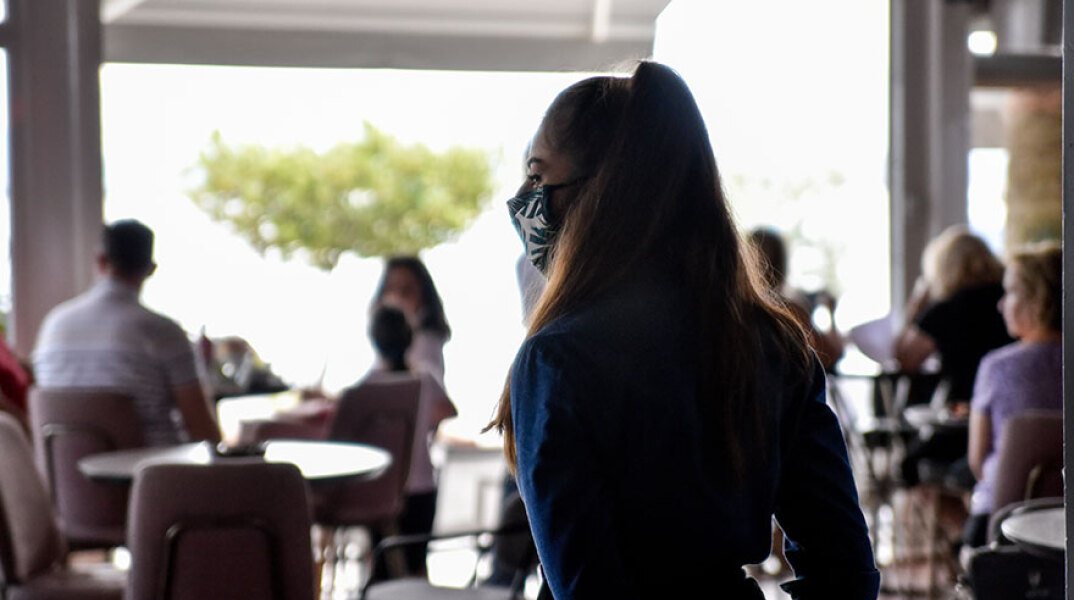 Χαράλαμπος Γώγος: Αν συνεχιστεί η διασπορά κορωνοϊού, η επιτροπή θα εισηγηθεί την υποχρεωτική χρήση της μάσκας