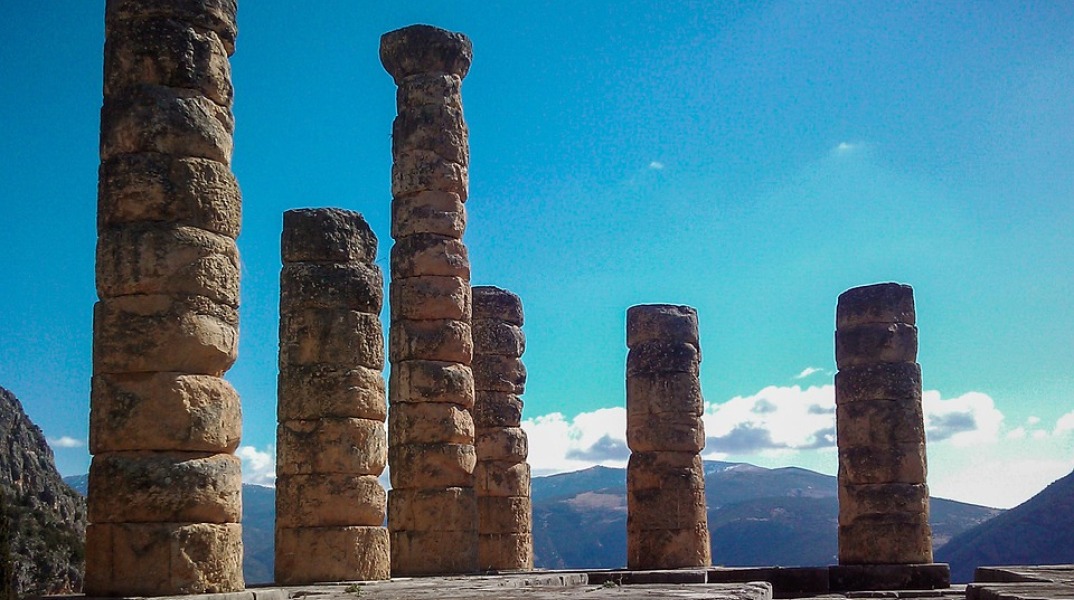 Νέα Οδός: Μια διαδρομή γεμάτη ιστορία 