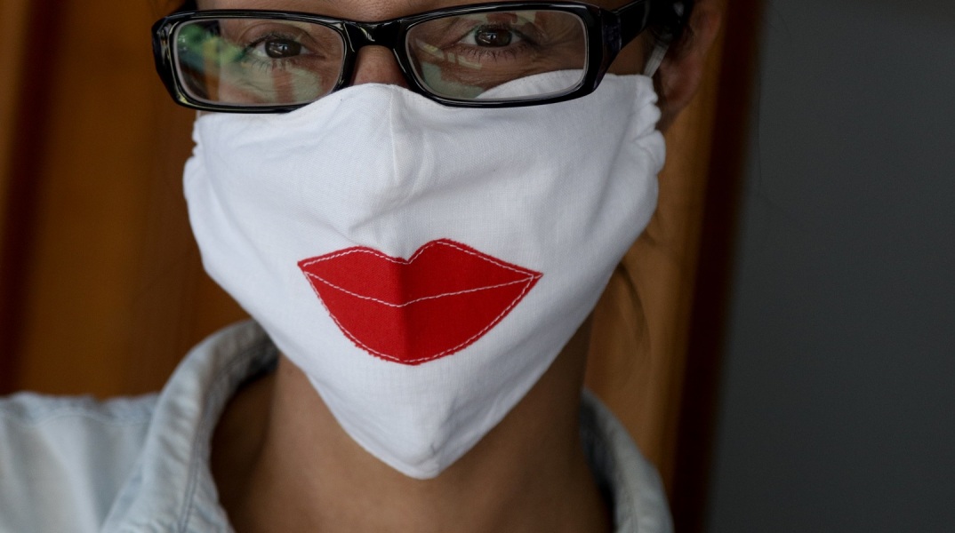 Κορωνοϊός: Τσουχτερά πρόστιμα επιβλήθηκαν σε όλη τη διάρκεια του Σαββατοκύριακου από την Αστυνομία για αδυναμία συμμόρφωσης στα μέτρα