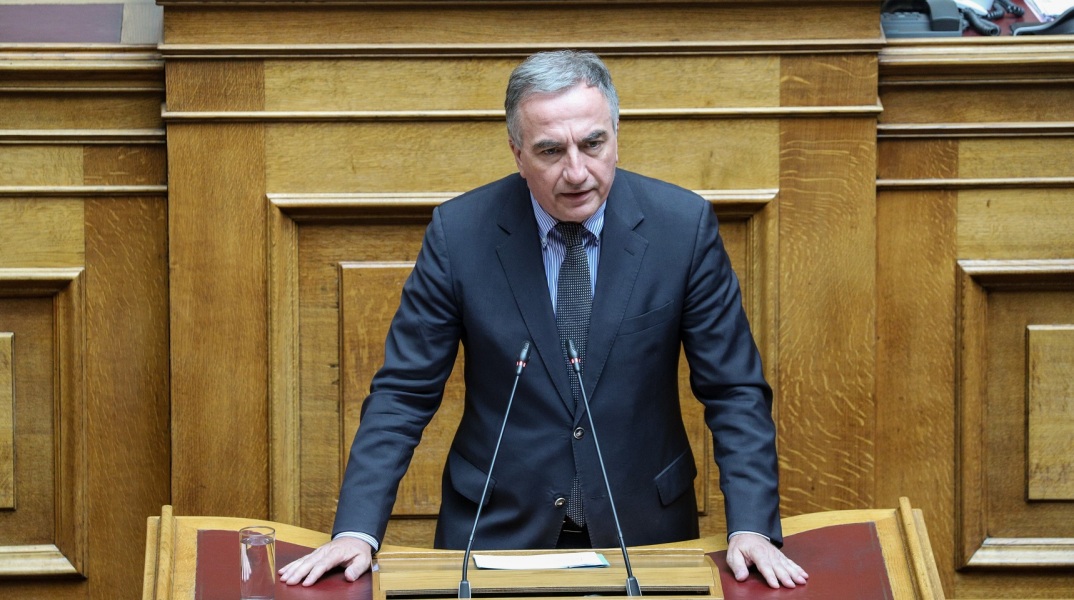 O βουλευτής της ΝΔ, Σταύρος Καλαφάτης, καλεί την Τουρκία να αφήσει στην άκρη τη μάσκα του πειρατή και να προσέλθει με ένα και μόνο χαρτί, το Διεθνές Δίκαιο