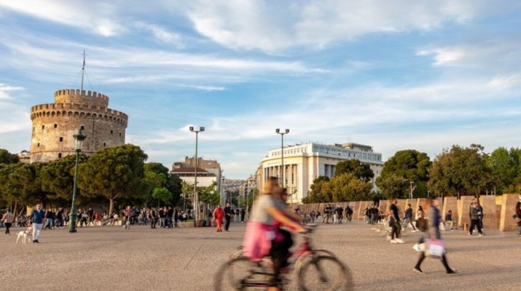 Θεσσαλονίκη: Υπάλληλος του δήμου θετικός στον κορωνοϊό
