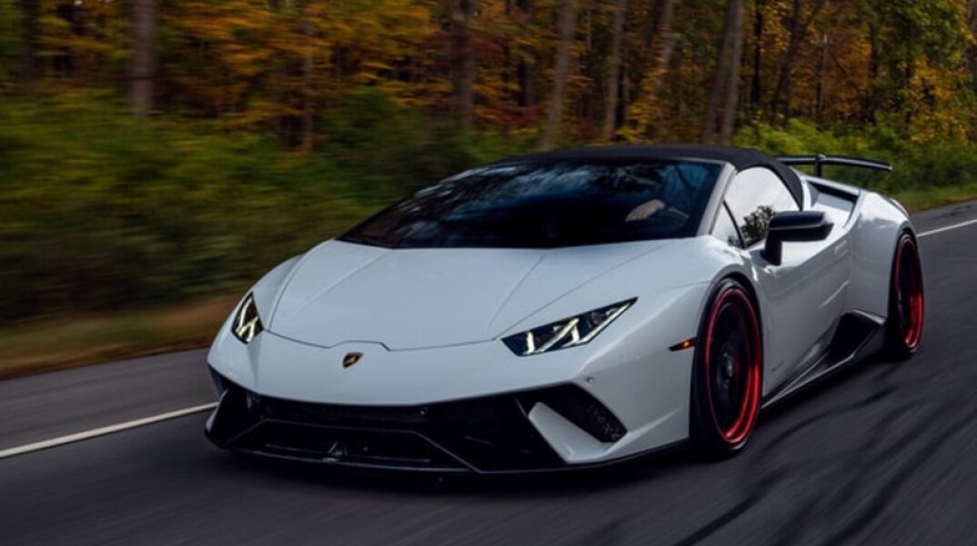 ΗΠΑ: Άνδρας ξόδεψε λεφτά του δημοσίου σε Rolex και Lamborghini