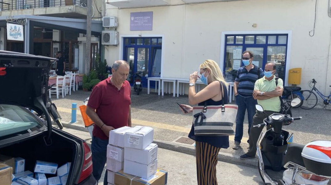 Κορωνοϊός στον Πόρο: Μάσκες και αντισηπτικά από την Περιφέρεια Αττικής
