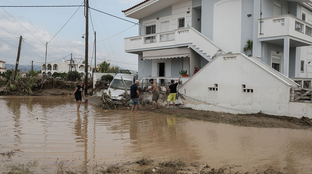 Καταστροφές από την κακοκαιρία στην Εύβοια