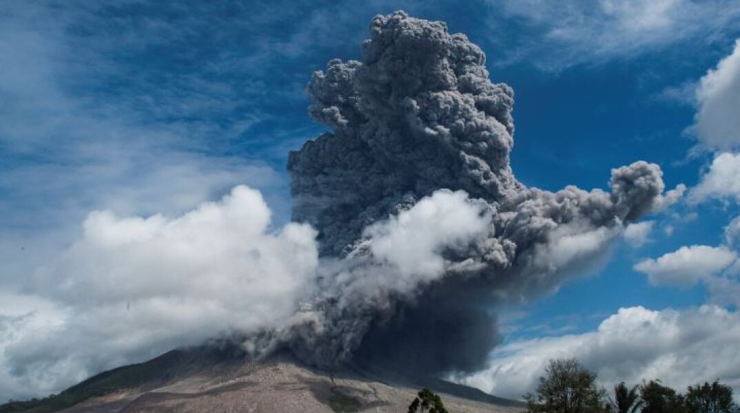 Έκρηξη ηφαιστείου στην Ινδονησία 