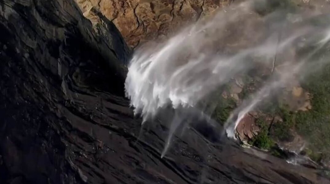 «Αντίστροφος καταρράκτης»