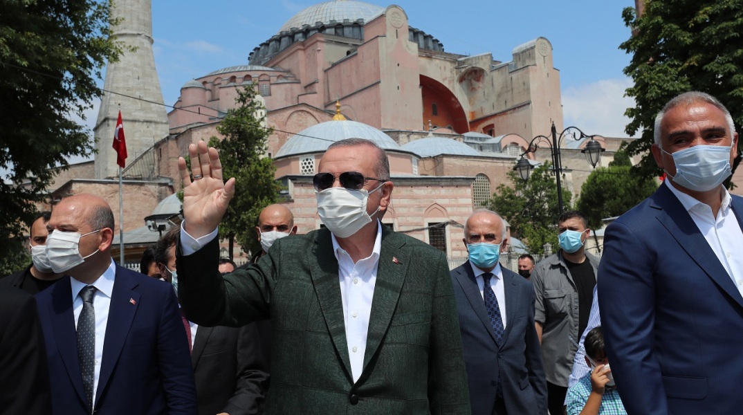 Ο πρόεδρος της Τουρκίας Ρετζέπ Ταγίπ Ερντογάν στην Αγία Σοφία