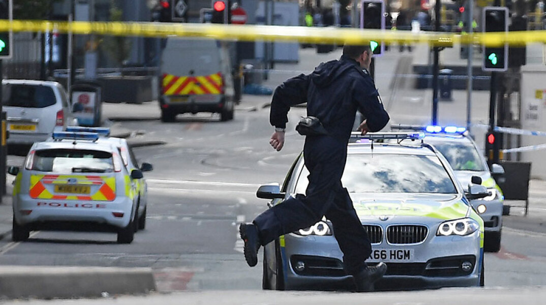 Το 2017, 22 άνθρωποι είχαν σκοτωθεί στην επίθεση καμικάζι στη συναυλία της Αριάνα Γκράντε στο Μάνστεστερ της Μεγάλης Βρετανίας