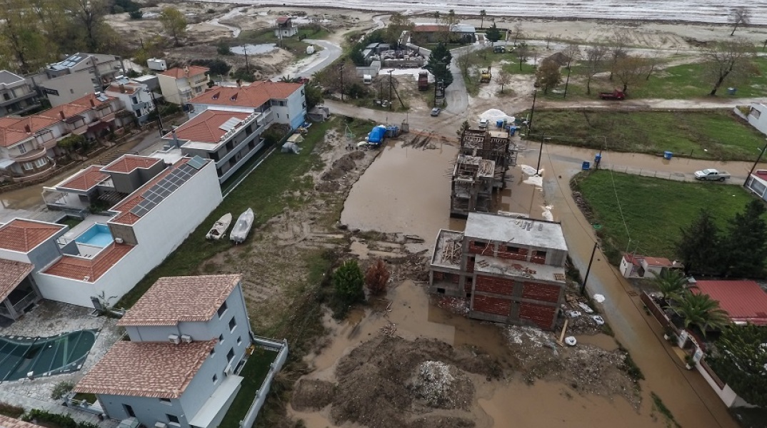 Καταστροφές στη Θάσο