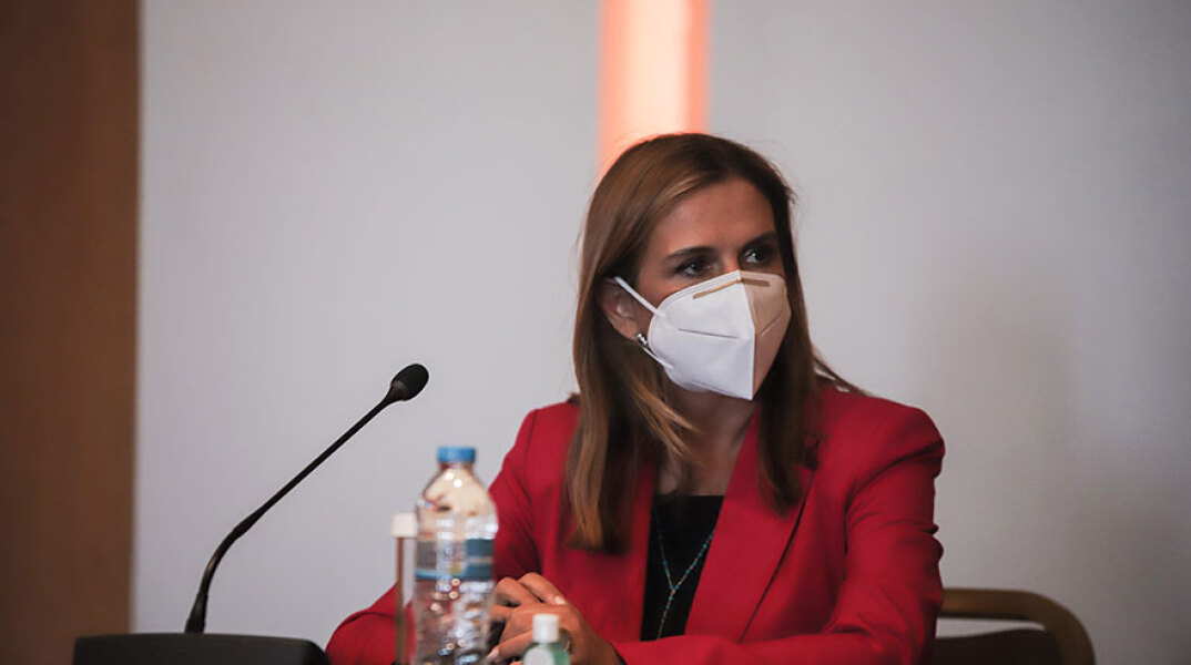 Ζωή Ράπτη, υφυπουργός Υγείας