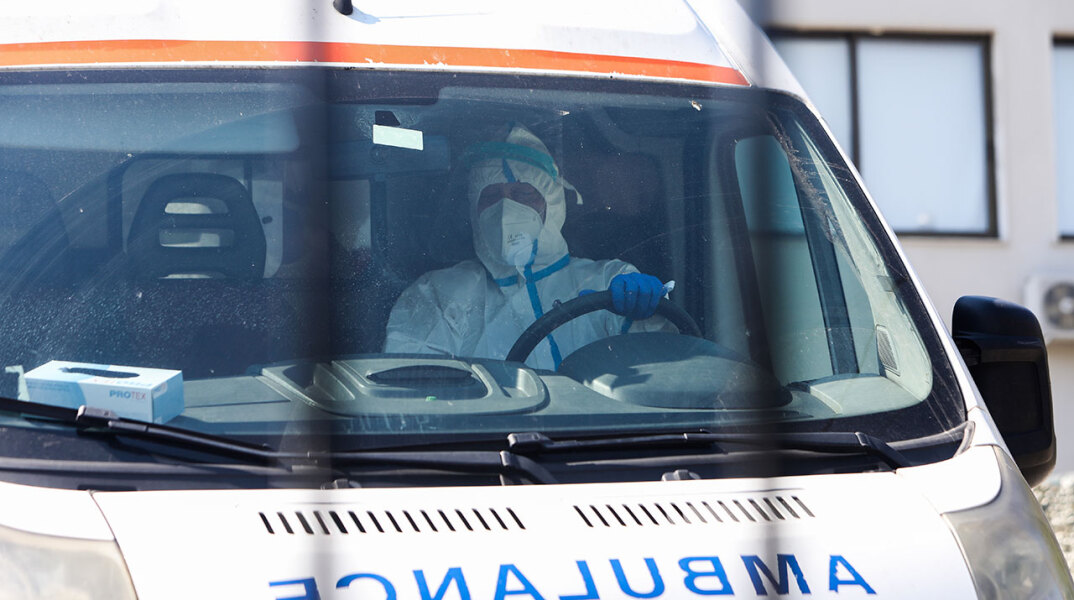 Έκτακτα περιοριστικά μέτρα για τον κορωνοϊό σε Πέλλα, Πιερία και Καρδίτσα