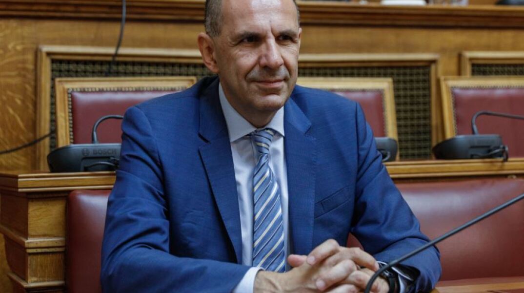 Γιώργος Γεραπετρίτης 