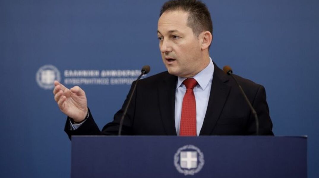 Στέλιος Πέτσας 