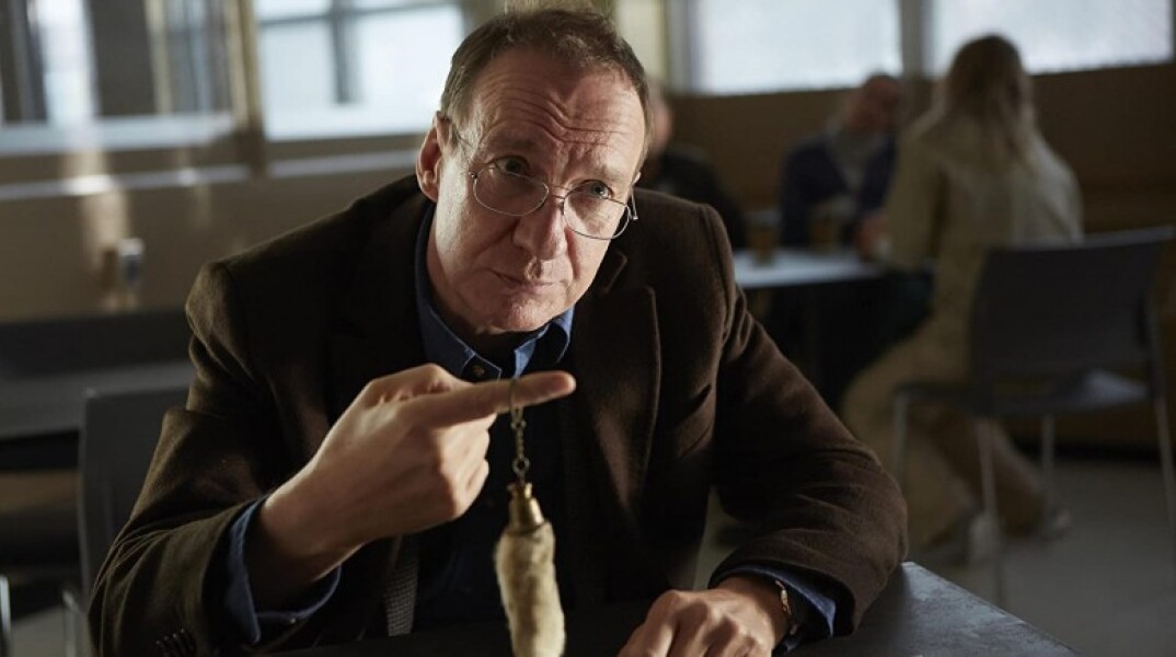 Τιμώμενος Επισκέπτης (Guest of Honour) ταινία