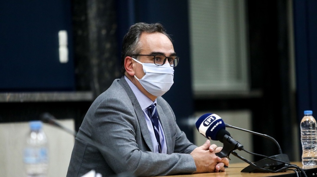 Βασίλης Κοντοζαμάνης