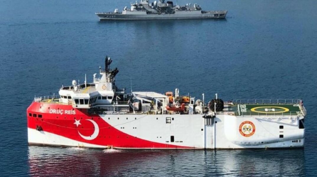 Το Oruc Reis © EPA/TURKISH DEFENCE MINISTER  