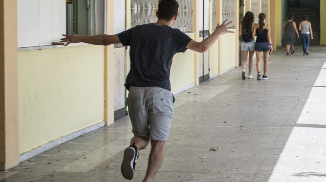 ΟΙ ΒΑΣΕΙΣ ΓΙΑ ΤΑ ΓΕ.Λ. ΑΠΟ ΤΟ ΥΠΟΡΓΕΙΟ ΠΑΙΔΕΙΑΣ 