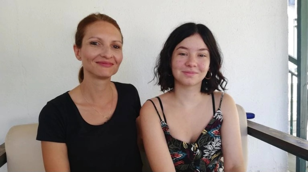 Μαμά και κόρη έκαναν μαζί τις προσπάθειές τους και πέρασαν στο πανεπιστήμιο