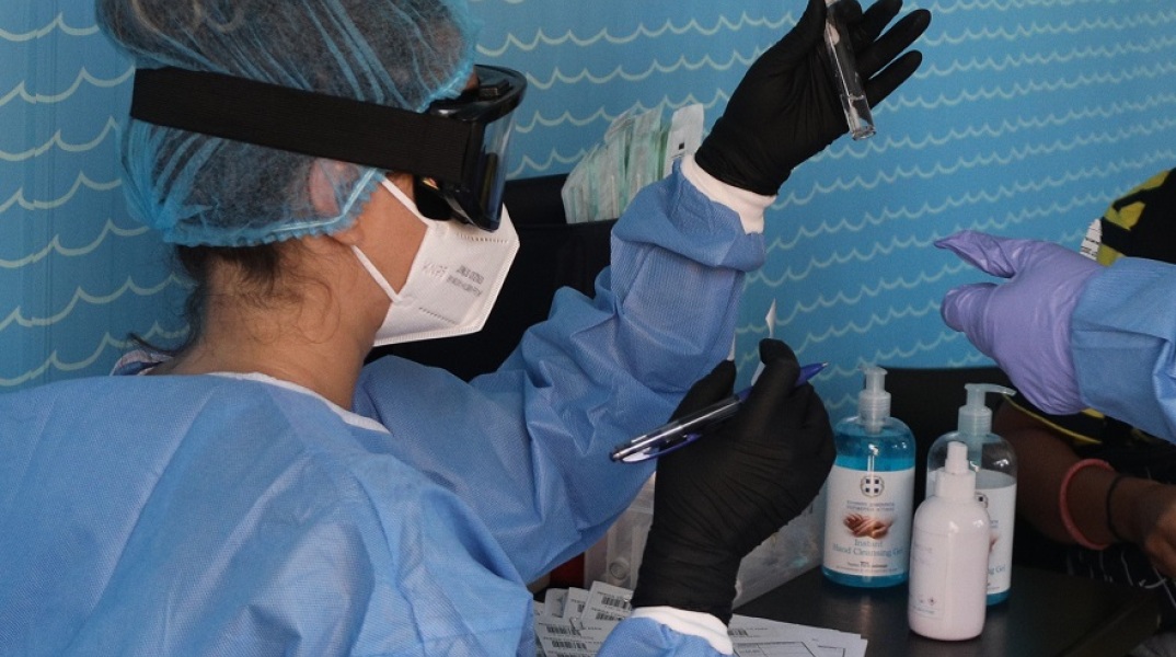 Έλεγχοι για τον κορωνοϊό